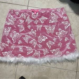 Sugar Thrillz - Plus Winter Flutters Velvet Mini Skirt